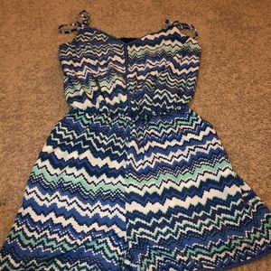 Blue chevron patterned romper